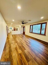 305 Kresson Rd in Voorhees Township, NJ - Building Photo - Building Photo