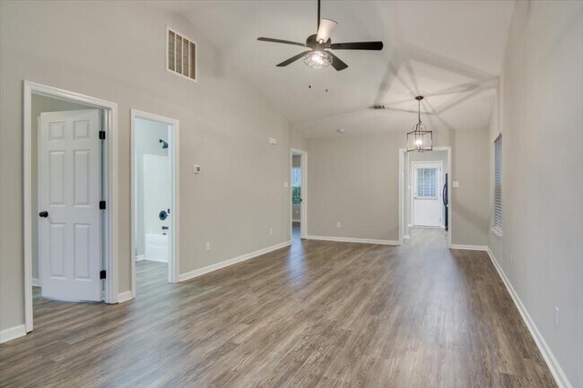 684 Brook Trail in Evans, GA - Building Photo - Building Photo