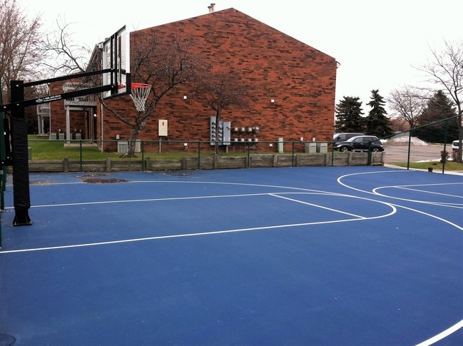 Hickory Square Apartments photo'