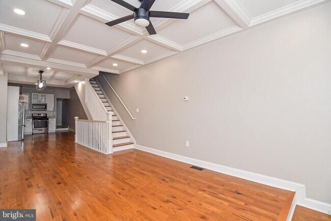 2644 E Hoffman St in Baltimore, MD - Building Photo - Building Photo