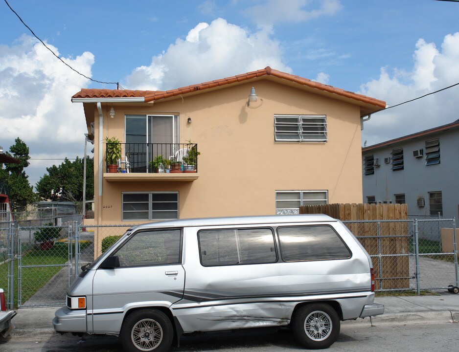 2027 SW 3rd St in Miami, FL - Building Photo