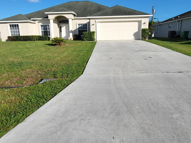 property at 4209 SW Whitebread Rd