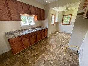 804 Aberdeen St in Akron, OH - Foto de edificio - Building Photo