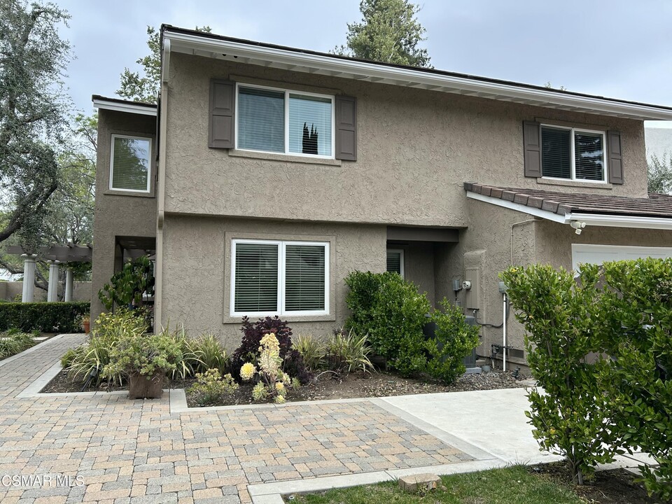 3801 Mainsail Cir in Westlake Village, CA - Foto de edificio