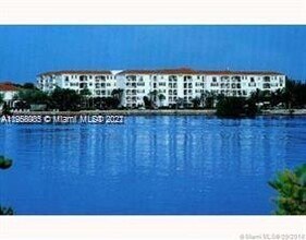 3255 NE 184th St-Unit -12210 in Aventura, FL - Building Photo - Building Photo