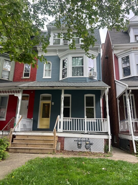 747 Linden Ave in York, PA - Foto de edificio