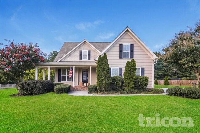 property at 3020 Plantation Glen Dr