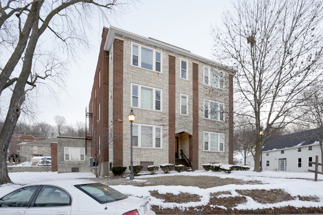 Gadient in Davenport, IA - Building Photo