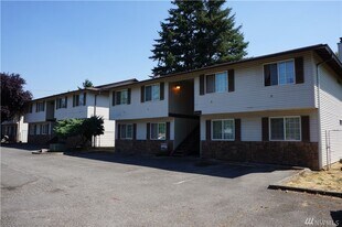 20056 30th Ave S in Seatac, WA - Building Photo