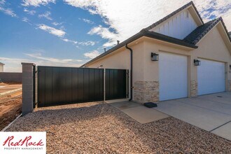 1967 Heritage Fields Drive in Washington, UT - Building Photo - Building Photo