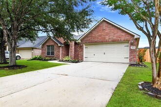 28259 Daystrom Ln in Katy, TX - Building Photo - Building Photo
