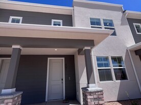 491 E Rdg Dr in Saint George, UT - Building Photo