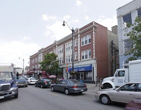 3165-3181 N Broadway St in Chicago, IL - Building Photo - Building Photo
