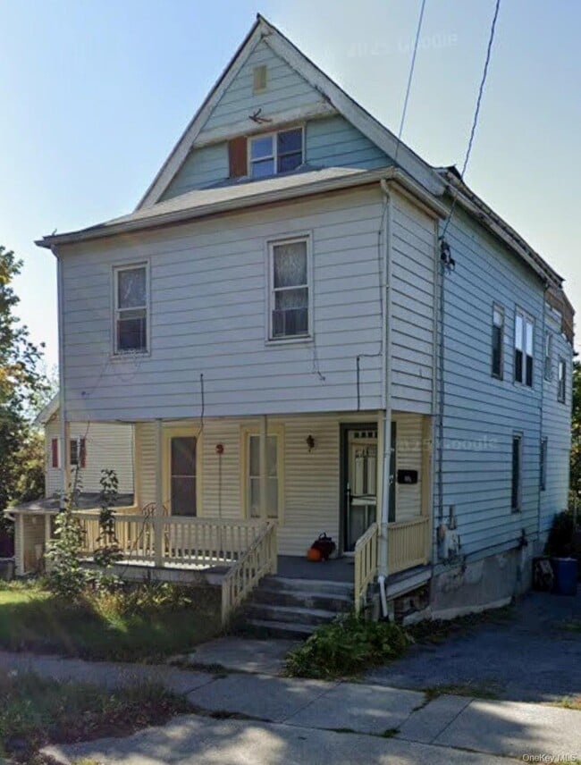 property at 156 N Clinton St