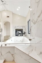 27 Tulip Ln in San Carlos, CA - Building Photo - Building Photo