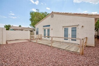 7809 Idle Spring Ct in Las Vegas, NV - Building Photo - Building Photo