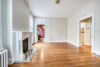 3127 W Franklin St in Richmond, VA - Building Photo - Building Photo