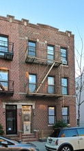 3117 36th St in Astoria, NY - Building Photo - Building Photo