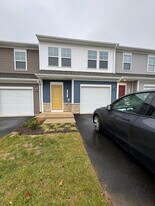 18 Sophie Kathryn Dr in Barboursville, VA - Building Photo