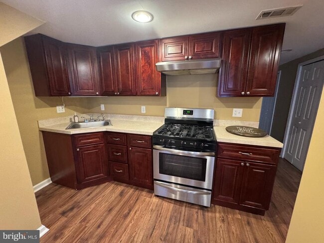 property at 7414 Keiffer St