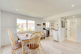162 Azalea St in Tavernier, FL - Building Photo - Building Photo