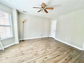 212 Bella Vista Terrace in Mcdonough, GA - Building Photo - Building Photo