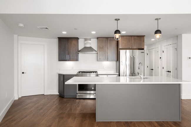 34 Hichborn St, Unit 2