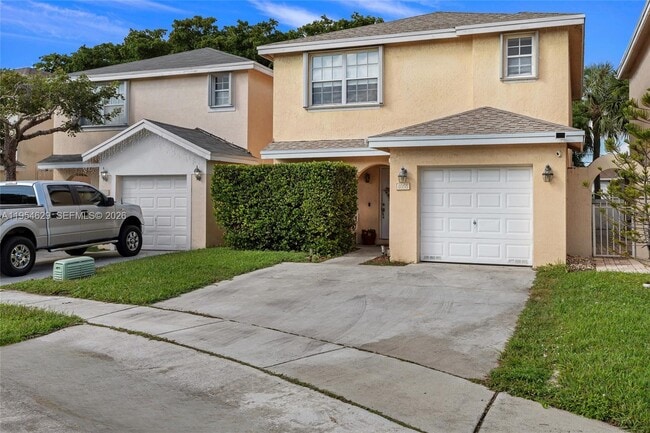 4055 Eastridge Dr in Pompano Beach, FL - Building Photo - Building Photo