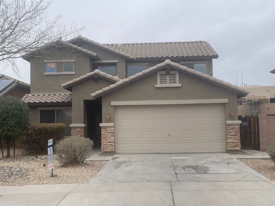 11382 W Buchanan St in Avondale, AZ - Building Photo