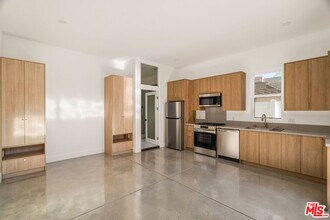 3909 W Exposition Blvd in Los Angeles, CA - Building Photo - Building Photo