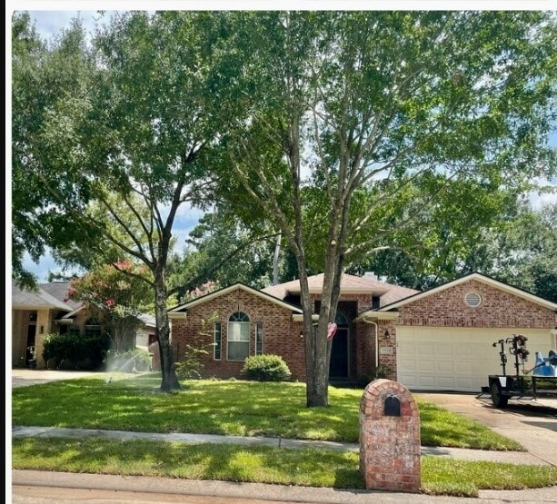 property at 6014 Knollwood Tr