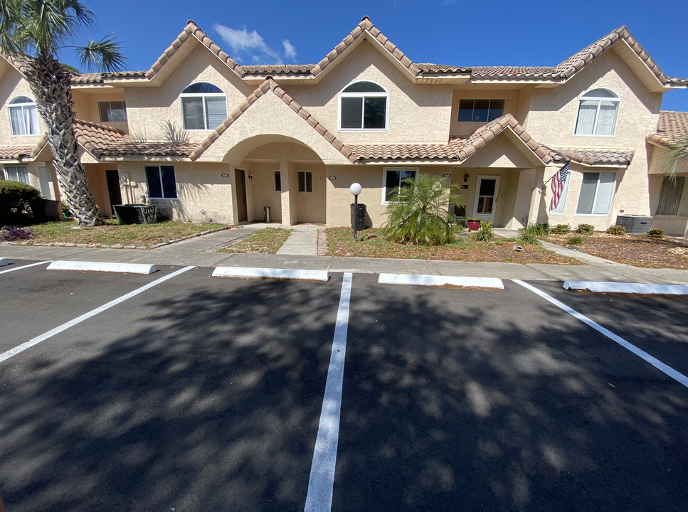 3556 Forest Branch Dr in Port Orange, FL - Building Photo