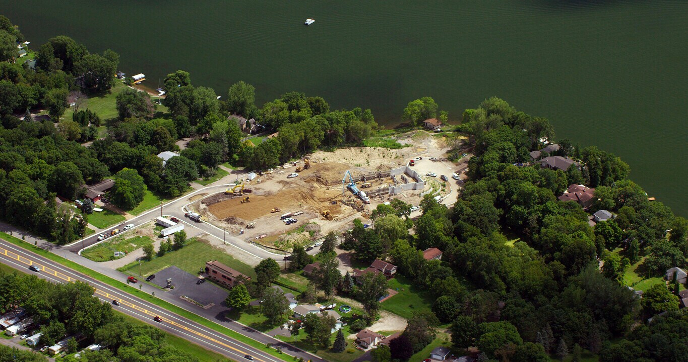 Lindstrom Senior Living in Lindstrom, MN - Foto de edificio