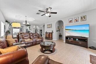 8614 Green Cay in West Palm Beach, FL - Foto de edificio - Building Photo