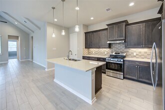 29607 Sterling Knoll Dr in Fulshear, TX - Building Photo - Building Photo