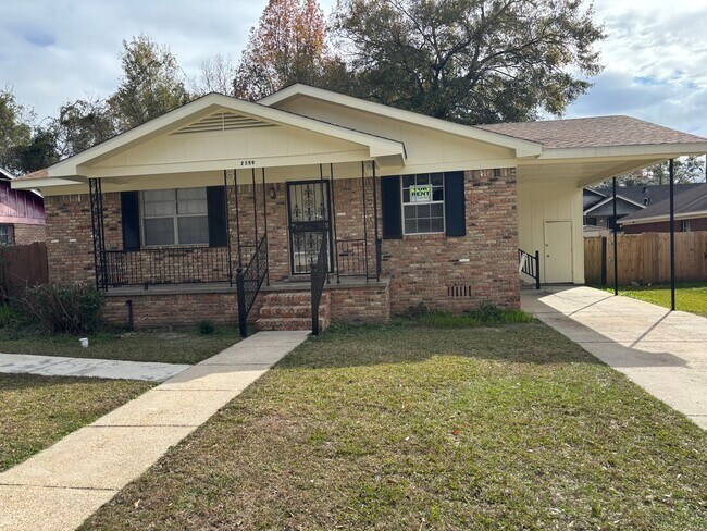 2359 Crestwood Cir in Mobile, AL - Building Photo - Building Photo