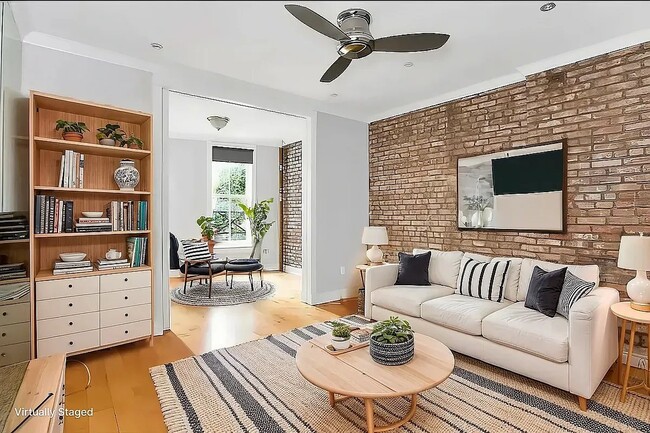 248 Mott St, Unit 10