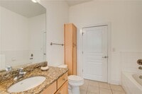 799 Hammond Dr photo'