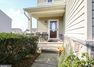 134 Dollie Mae Ln in Stephens City, VA - Building Photo - Building Photo