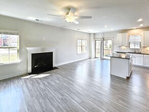 4488 Braden Woods Dr in Chesterfield, VA - Building Photo - Building Photo