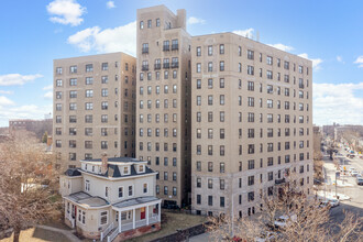 The Hague Building in Jersey City, NJ - Building Photo - Building Photo