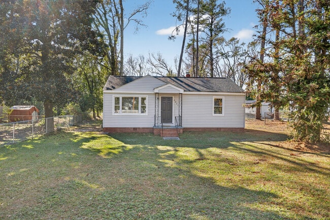 property at 2221 Woodward Ave