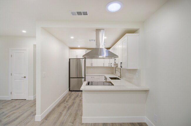 1650 Colusa Ave in Davis, CA - Foto de edificio - Building Photo