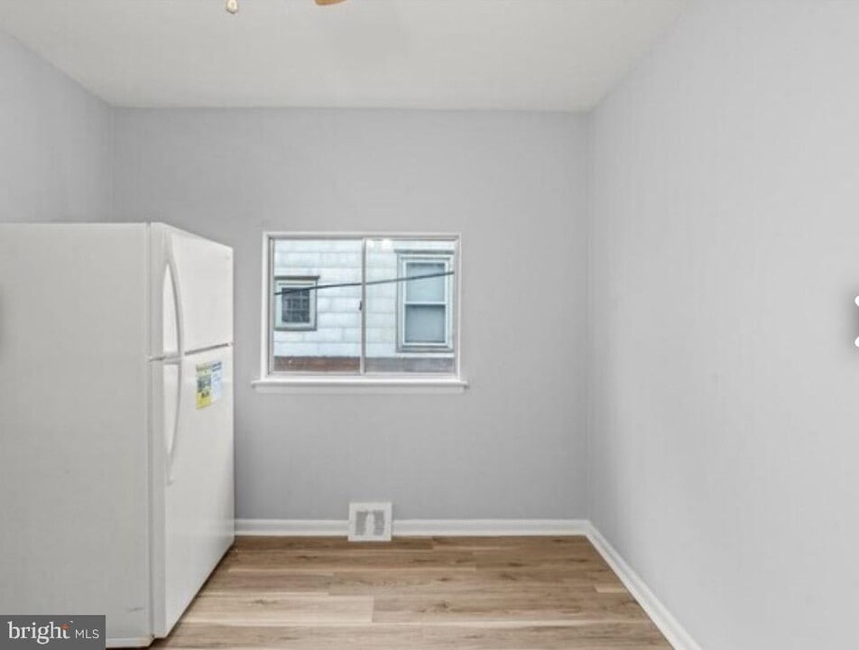 6017 N 11th St in Philadelphia, PA - Building Photo