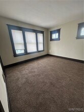 41 Page St in Buffalo, NY - Building Photo - Building Photo