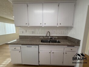 5461 Kester Ave in Los Angeles, CA - Building Photo - Building Photo