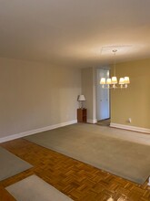 351 Homeland Southway, Unit 3b in Baltimore, MD - Building Photo - Building Photo