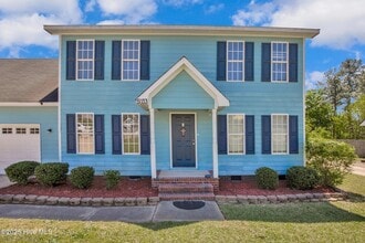 5033 Miranda Dr in Hope Mills, NC - Building Photo - Building Photo