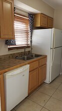 23 Ocean Breeze Cir in Ormond Beach, FL - Building Photo - Building Photo