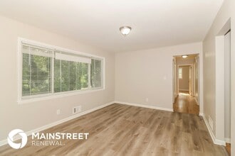 4058 Brookcrest Cir in Decatur, GA - Building Photo - Building Photo